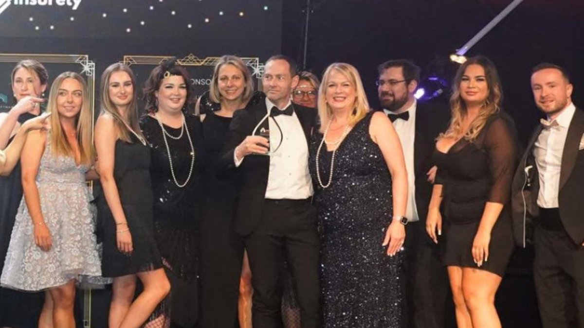 primepm_ace_awards_winners_group_photo